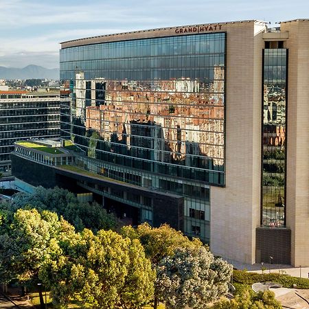 Grand Hyatt Bogota Hotel Exterior photo The headquarters of the company in Madrid