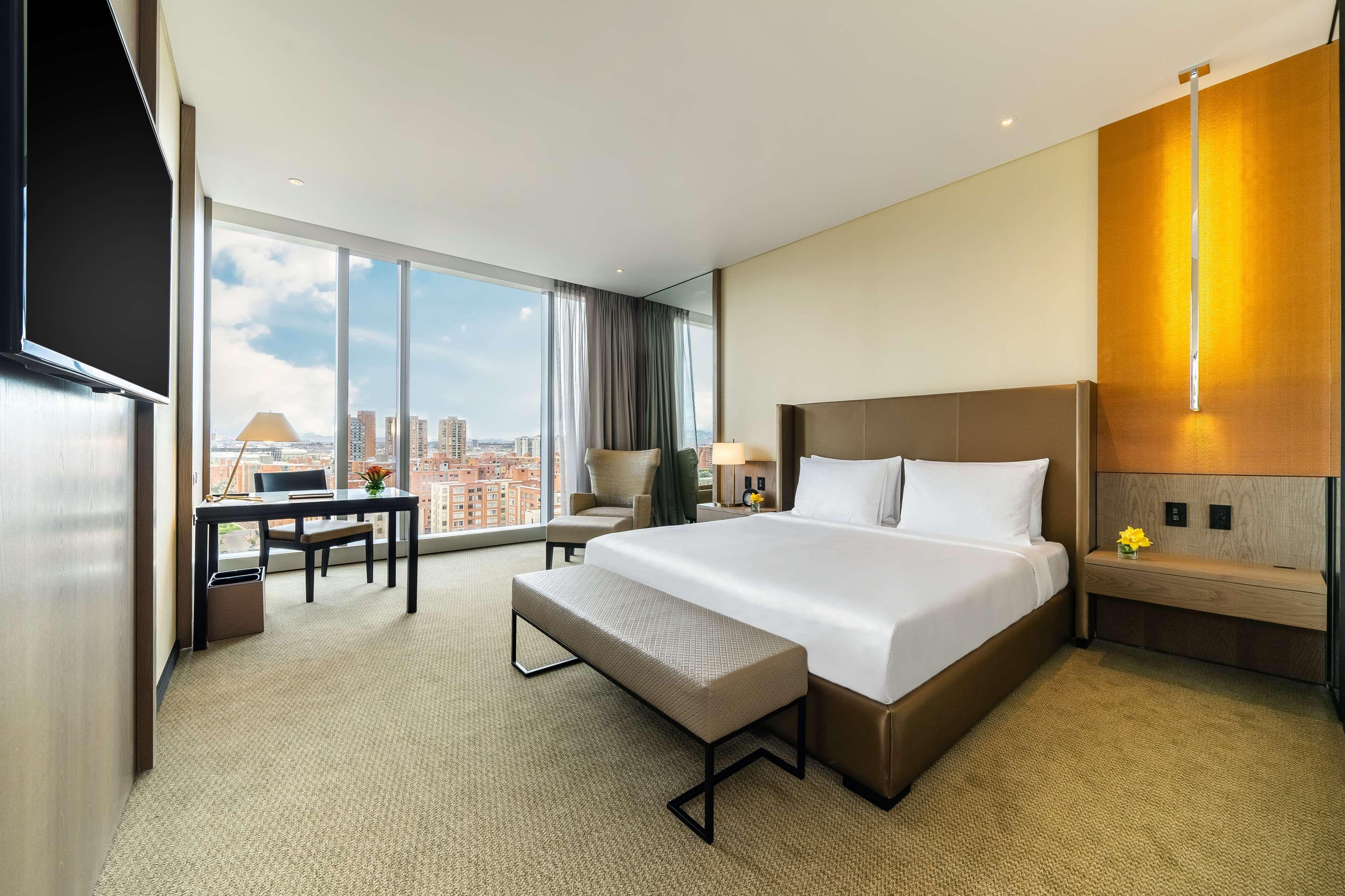 Grand Hyatt Bogota Hotel Exterior photo Deluxe Room